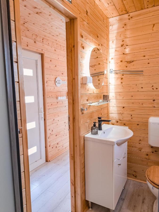 Cosa Nostra Apartman Sárvár Exterior foto